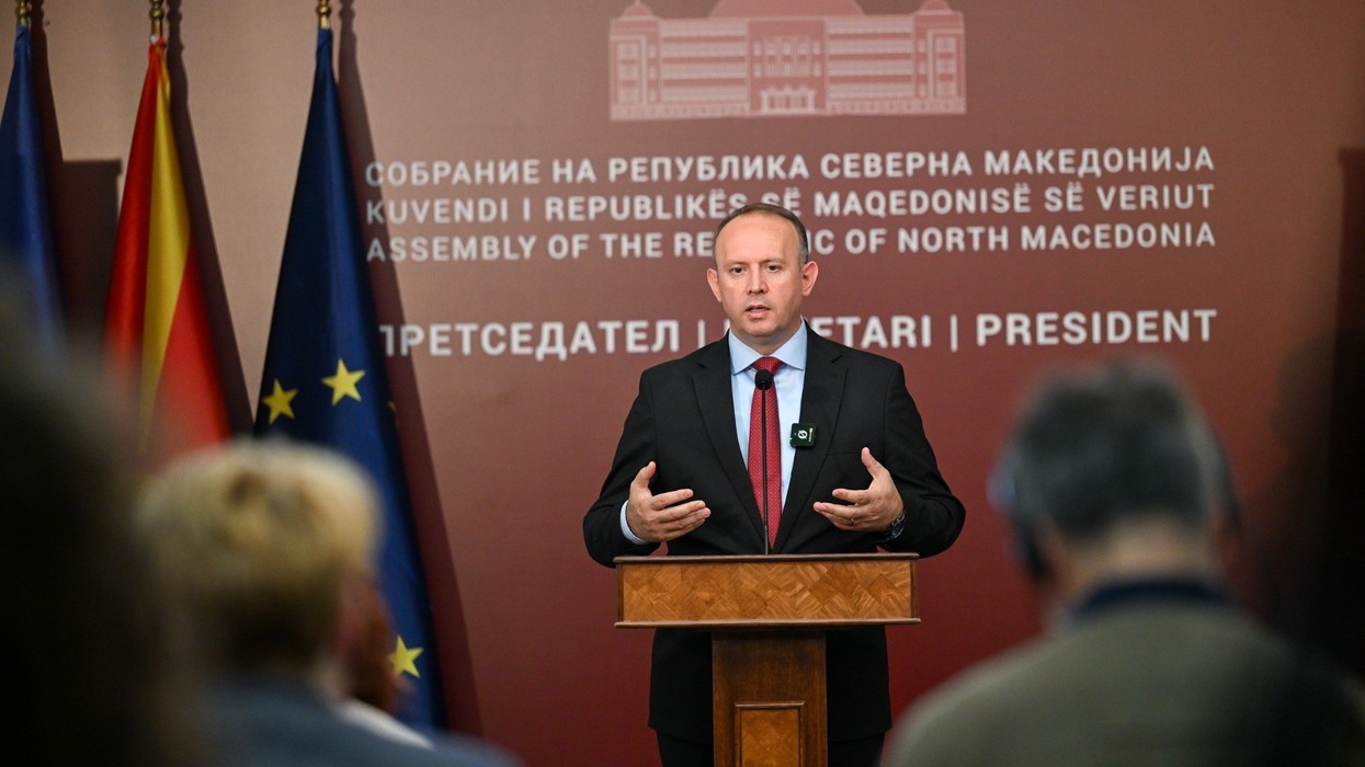 Kuvendi: Gashi duhet të vendosë nëse do ta refuzojë interpelancën ndaj Kostadinovskit