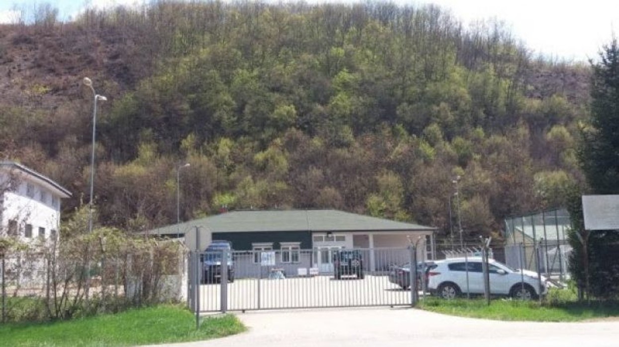 Dy shtetas algjerian arratisen nga Qendra e Mbajtjes së Azilantëve