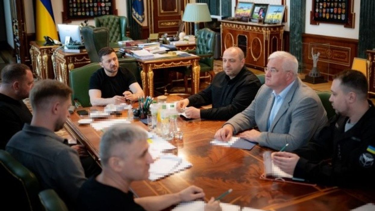 Zelensky formon delegacion për bisedime paqeje me Rusinë në Stamboll