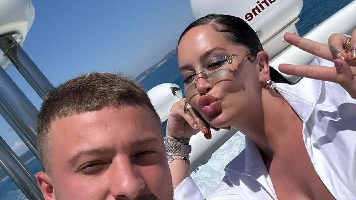 Fero dhe Dafina xhirojnë klipin e ri - këngëtarja sfidon të nxehtin në muajin e tetë të shtatzënisë