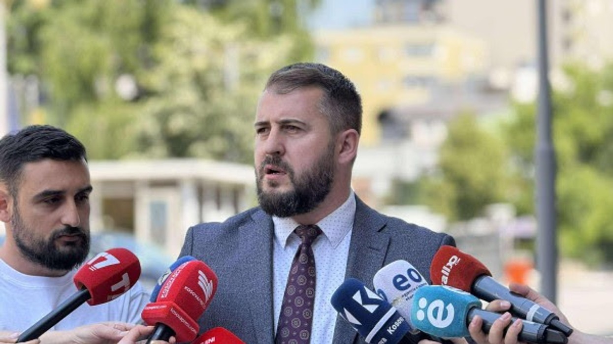 Lushtaku: Ideja e LVV-së është që ta zvarrit procesin deri pas zgjedhjeve lokale