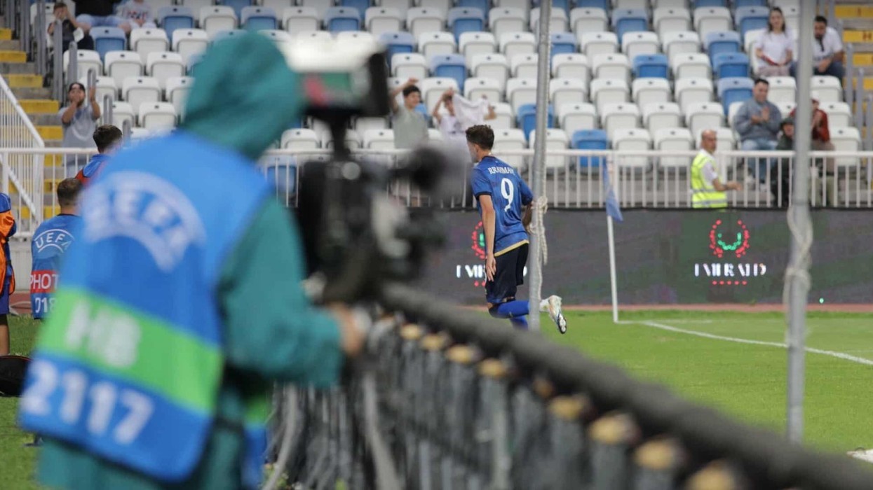 Albion Rrahmani i pandalshëm – Kosova merr epërsinë ndaj Komoreve