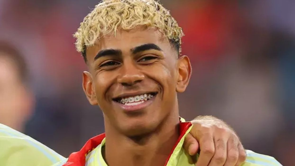 Tifozët besojnë se Lamine Yamal sapo ka ‘zyrtarizuar’ transferimin e madh të Barcelonës