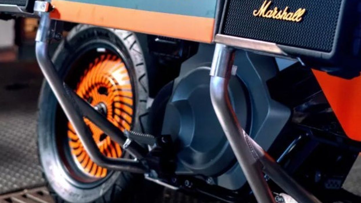 Kjo motoçikletë elektrike e BMW mund të jetë më interesantja që keni parë ndonjëherë