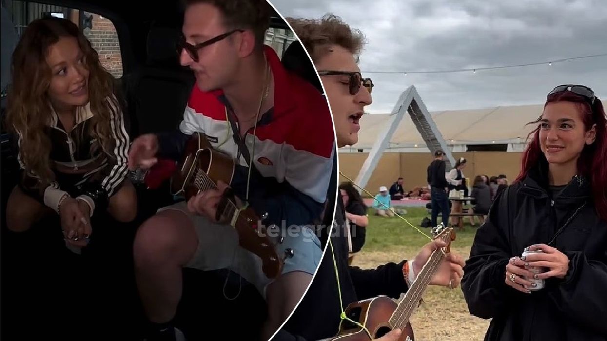 Pas Dua Lipës, Liam Cowan “sulmon” edhe Rita Orën, këngëtari me ukulele i hyn në makinë për të performuar