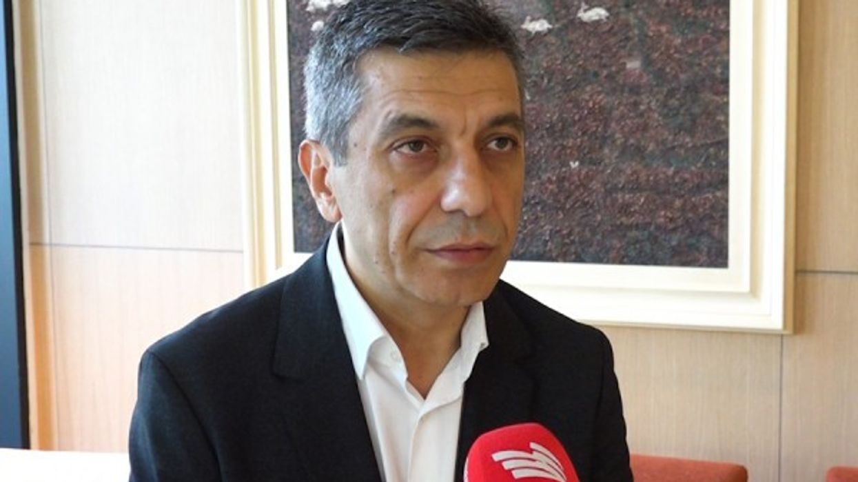 Izet Mexhiti tregon nëse është përfshirë në sigurimin e votave për Albin Kurtin