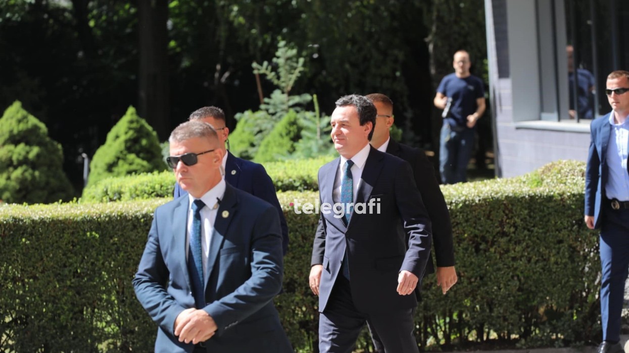 Takimi i Osmanit me krerët partiakë, Kurti në Presidencë