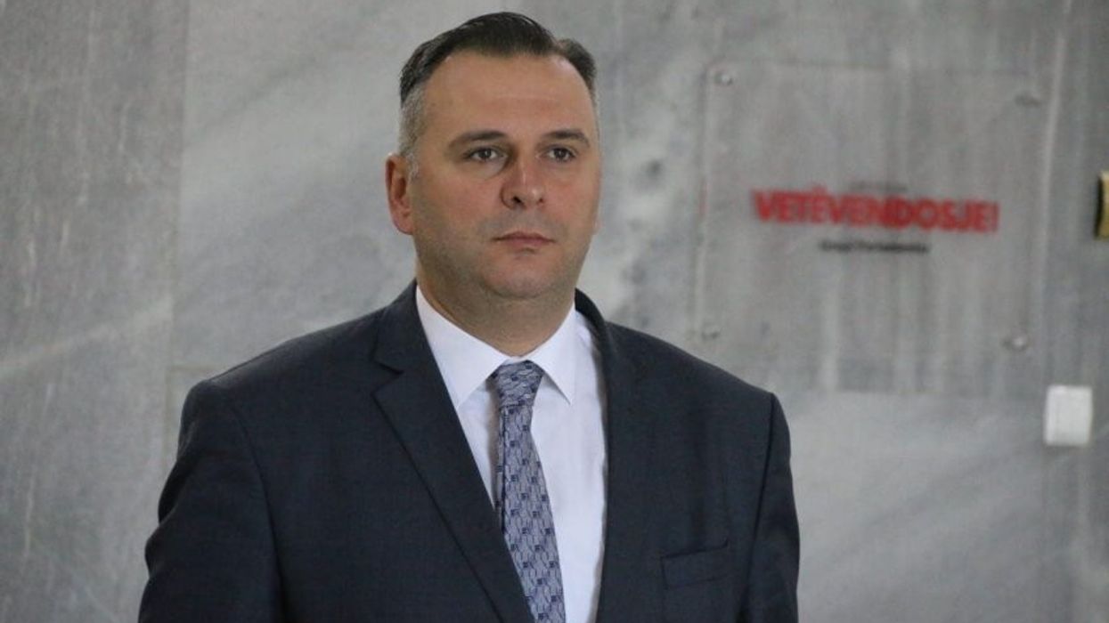 Debat në distancë mes Bajqinovcit e Hazirit: Lutë boll u shtire, gjithmonë ke dashur koalicion veç me PDK-në