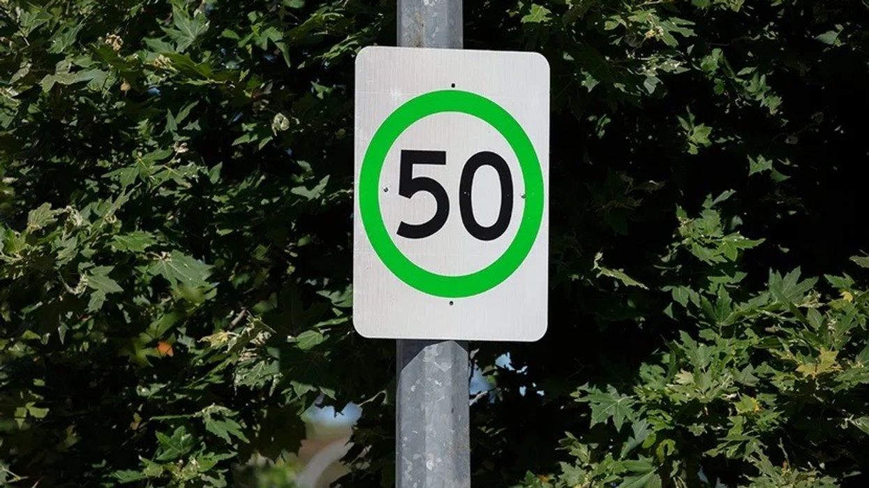 Një shtet evropian ka këtë shenjë, një tjetër po mendon për përdorimin e tij. A e dini për çfarë shërben?