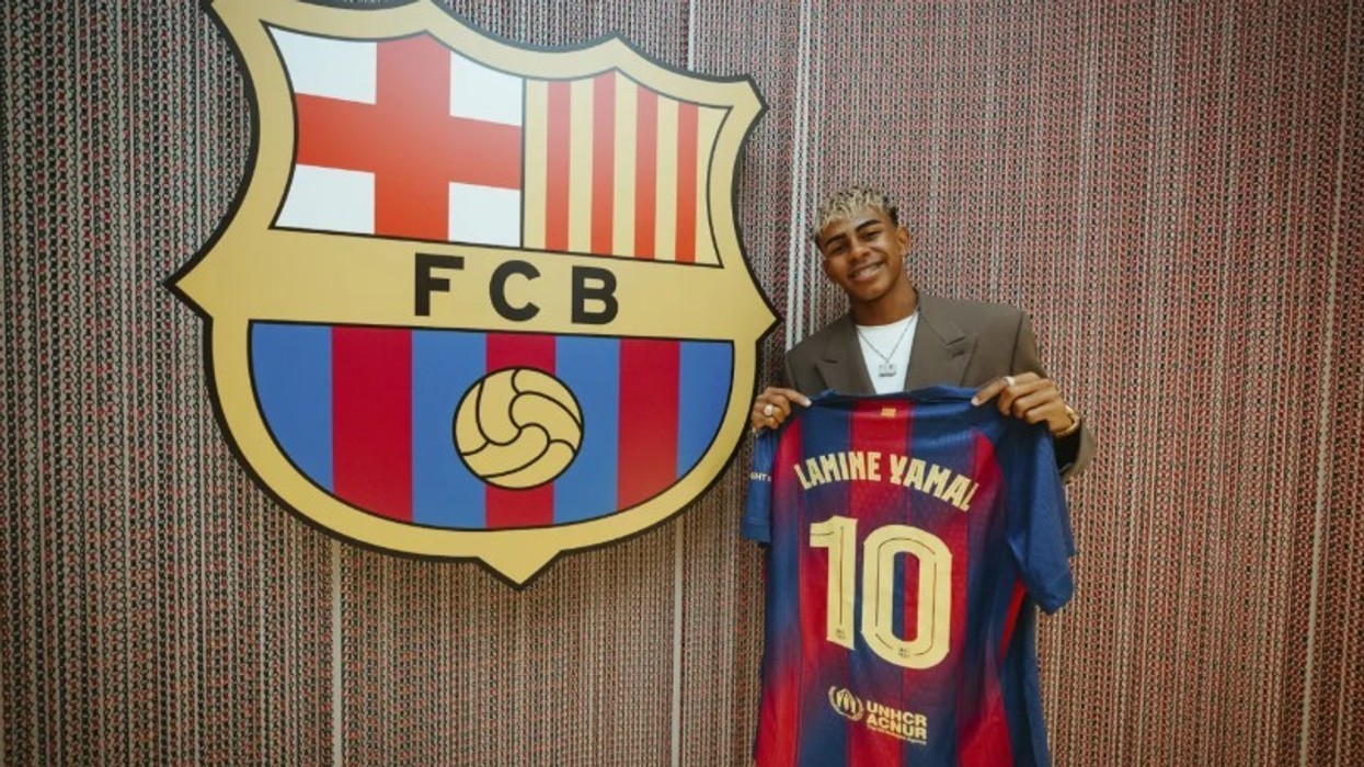 Dhjetë arsye pse Lamine Yamal meriton fanellën me numrin 10 te Barcelona