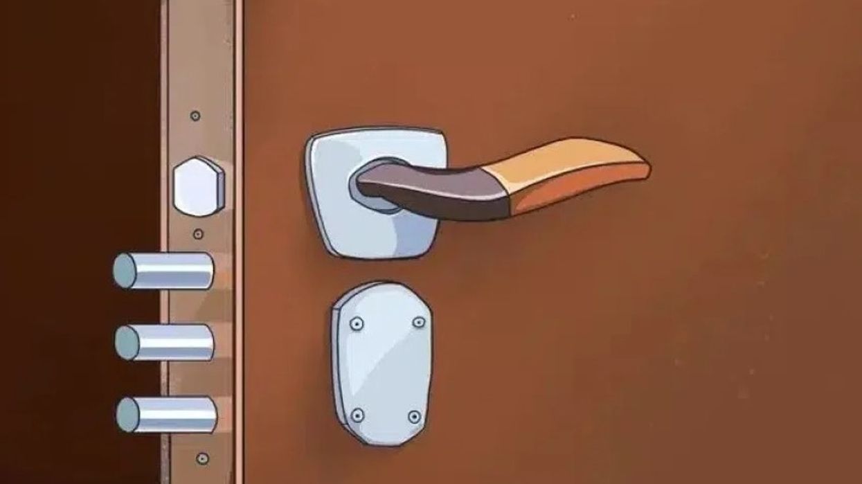 Çfarë nuk shkon me këtë foto?