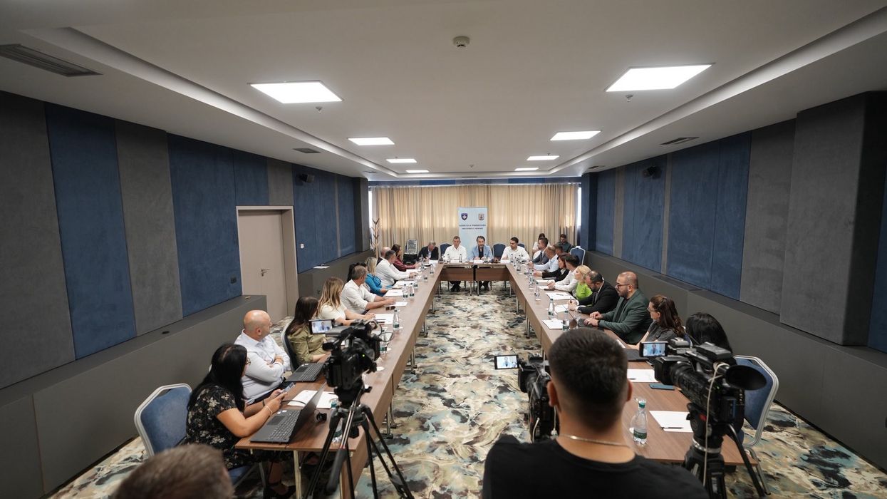 Rajoni i Prishtinës krijon platformë të përbashkët për arsim cilësor