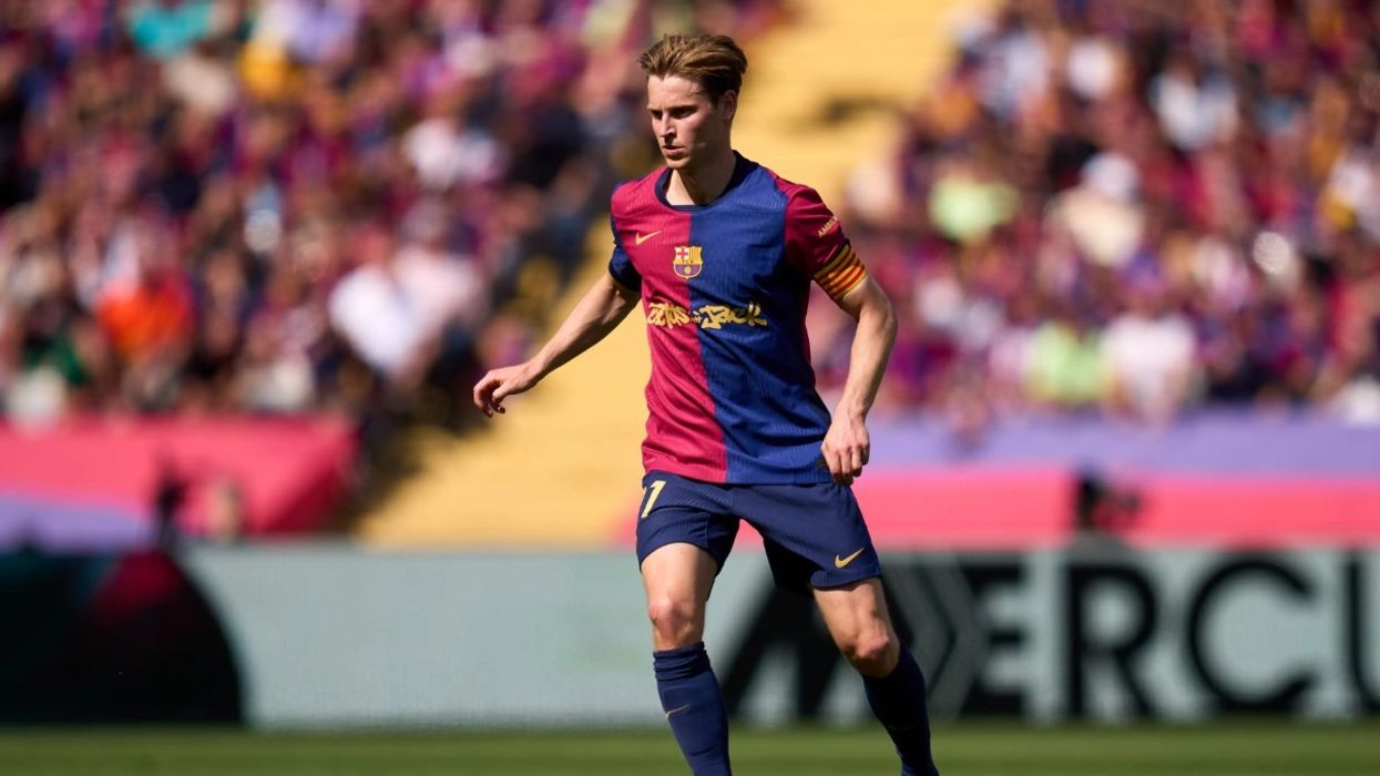 Barcelona në pritje: Rinovimi i De Jong bllokohet nga agjenti dhe paga marramendëse