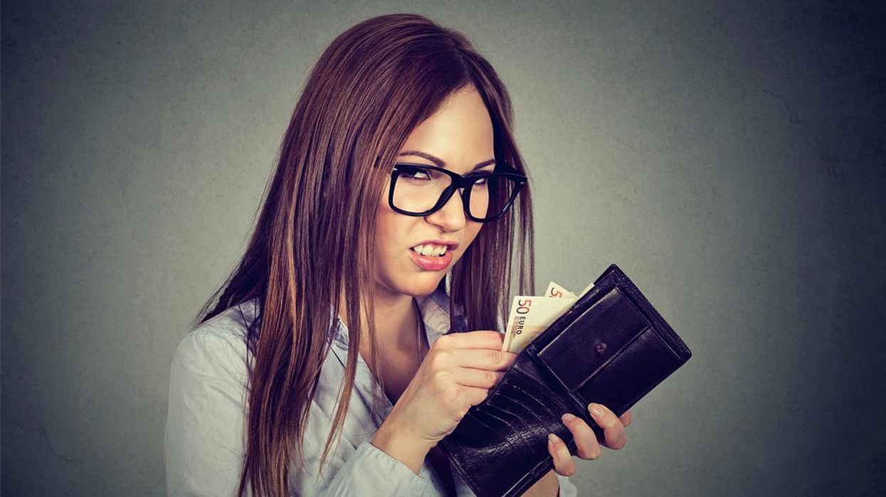 Shenjat më koprrace të horoskopit: Fatura në restorant? Vetëm kur s’kanë ku të fshihen – ja pse!