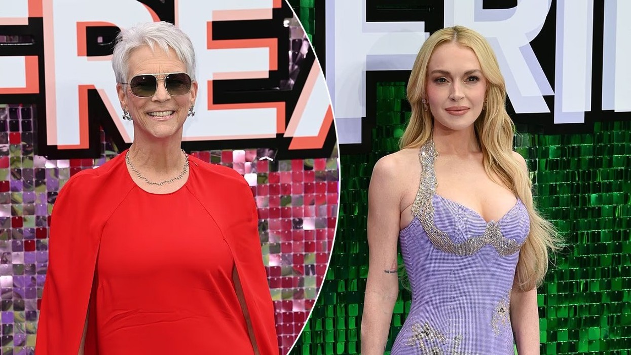 Lindsay Lohan dhe Jamie Lee Curtis shkëlqejnë në premierën e “Freakier Friday” në Londër – një rikthim i shumëpritur pas 22 vitesh