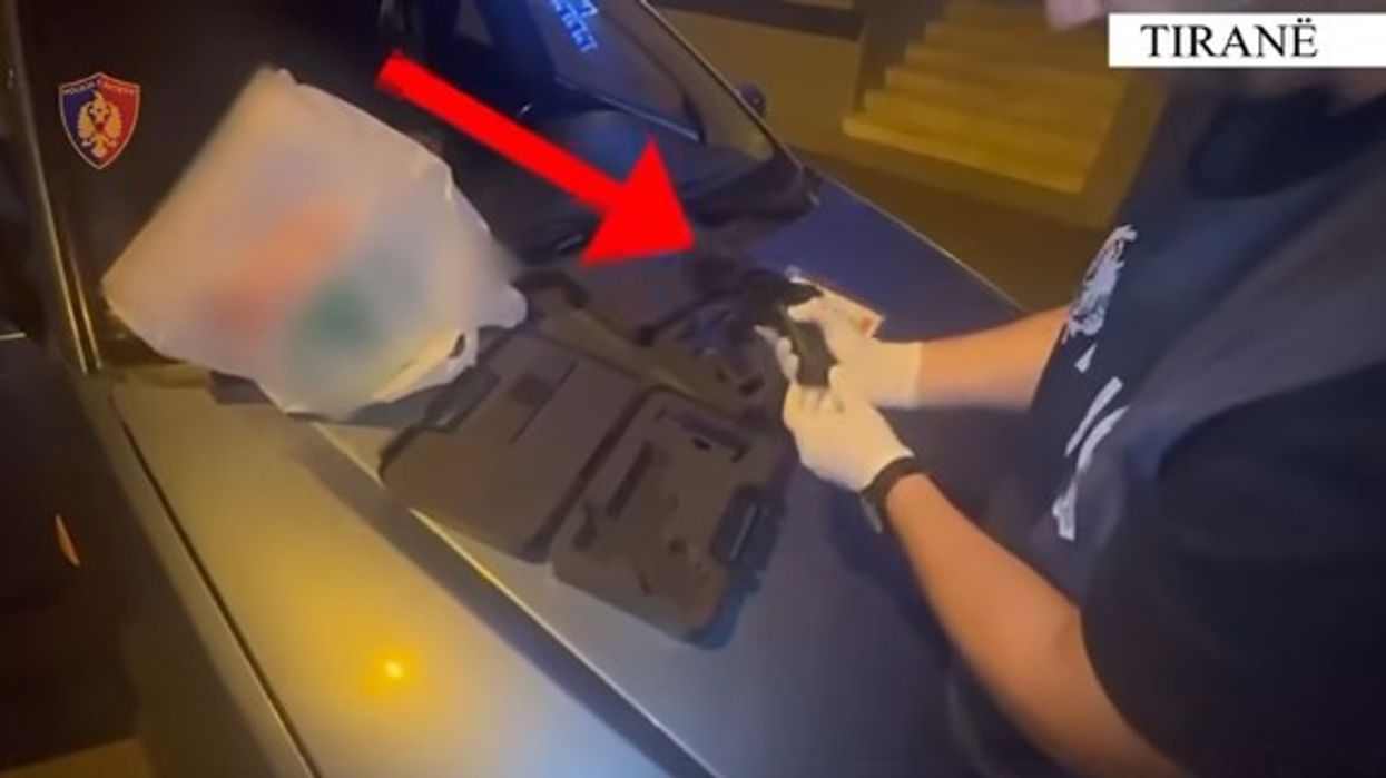 Arrestohet në Tiranë anëtari i një grupi kriminal, u shiste armë zjarri personave me precedent penal