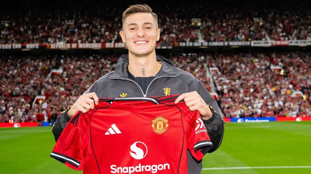 Sesko zbulon arsyen e vërtetë pse e refuzoi Newcastle për t’u transferuar tek Man Utd