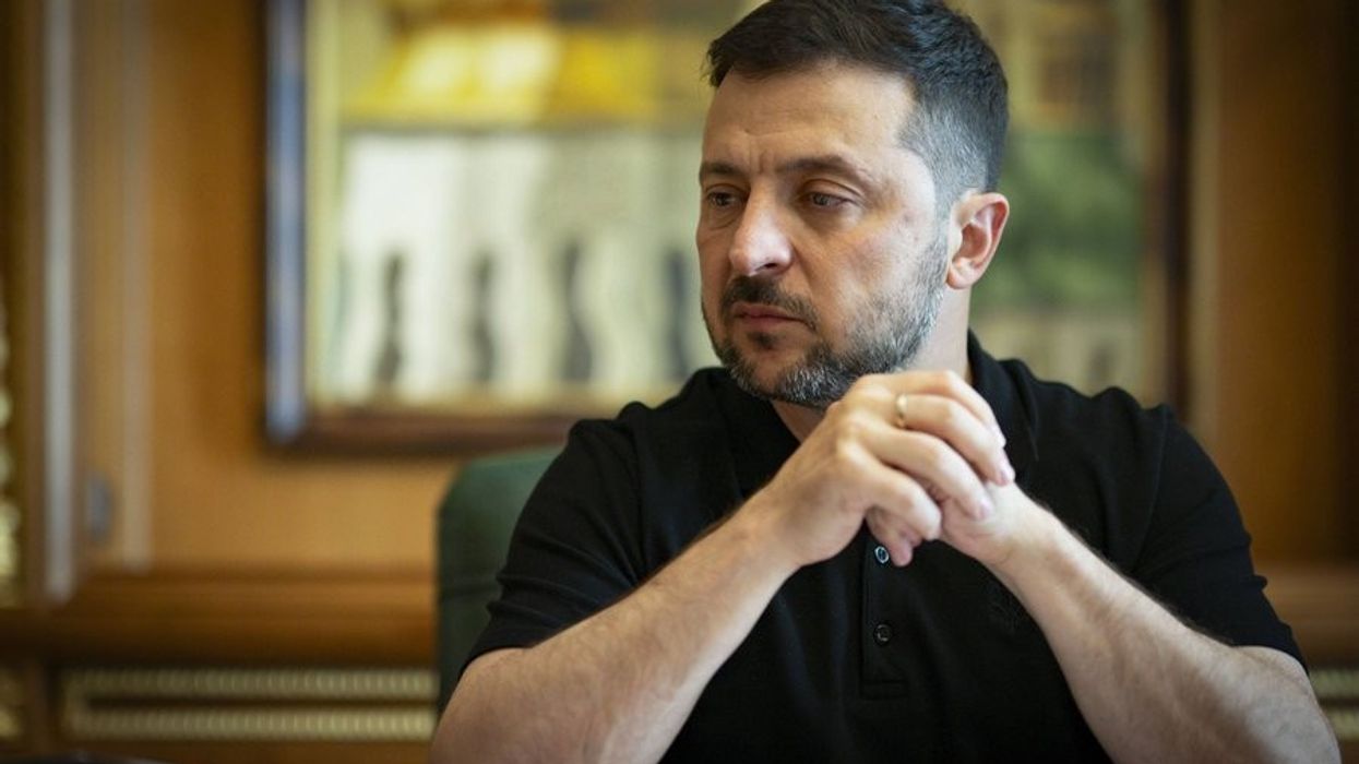 Zelensky përjashton mundësinë e lëshimit të rajonit të Donbasit ndërsa rusët bëjnë përparim të ri