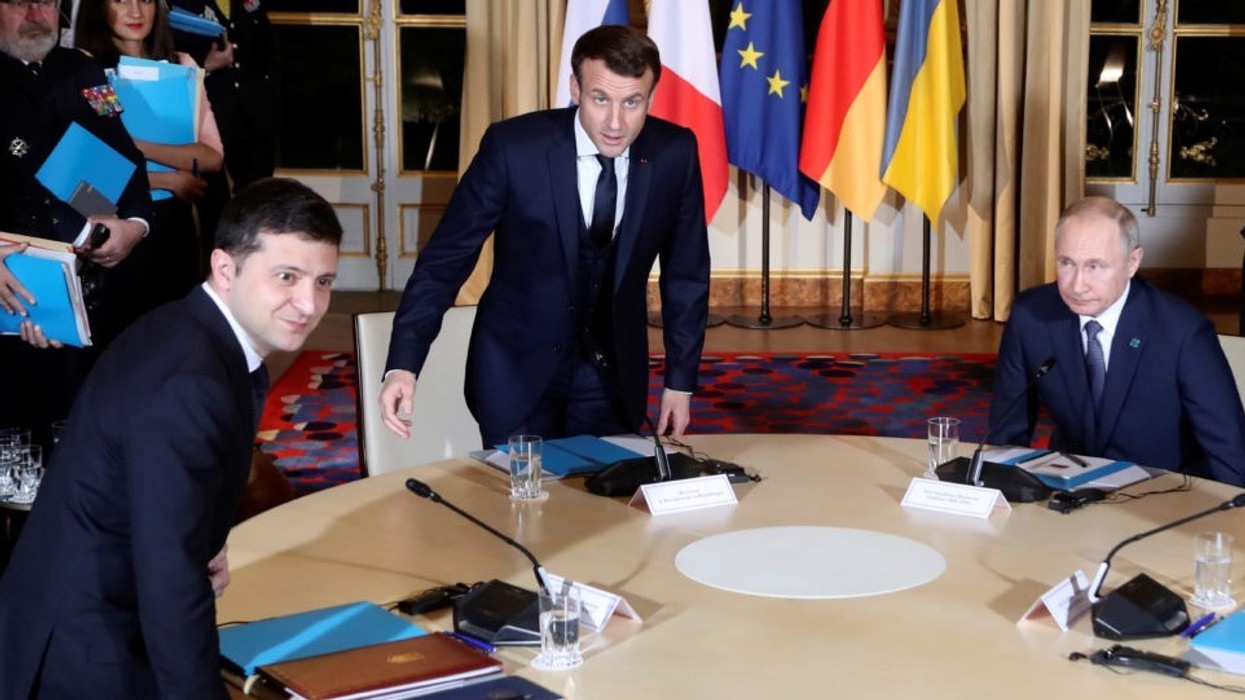 Zelensky dhe Putin mund të takohen deri në fund të muajit - përfliten pesë vende