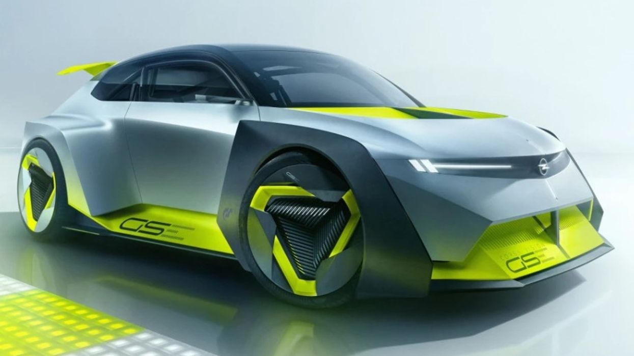 Kjo Opel Corsa ka 800 kuaj-fuqi