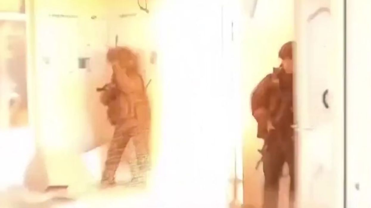 Koreja e Veriut publikon një video që tregon 'ushtarët e Kim Jong Un duke luftuar për Rusinë në Ukrainë'