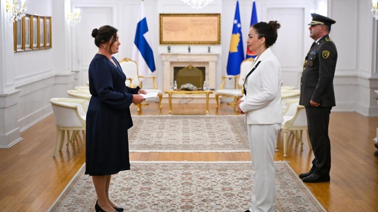 Osmani pranoi letrat kredenciale nga ambasadorja e re e Finlandës në Kosovë