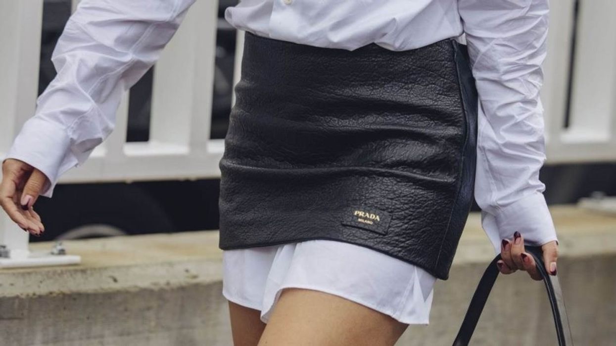 Elegancë dhe vetëbesim: Fundverë magjepsëse me fundin e shkurtër