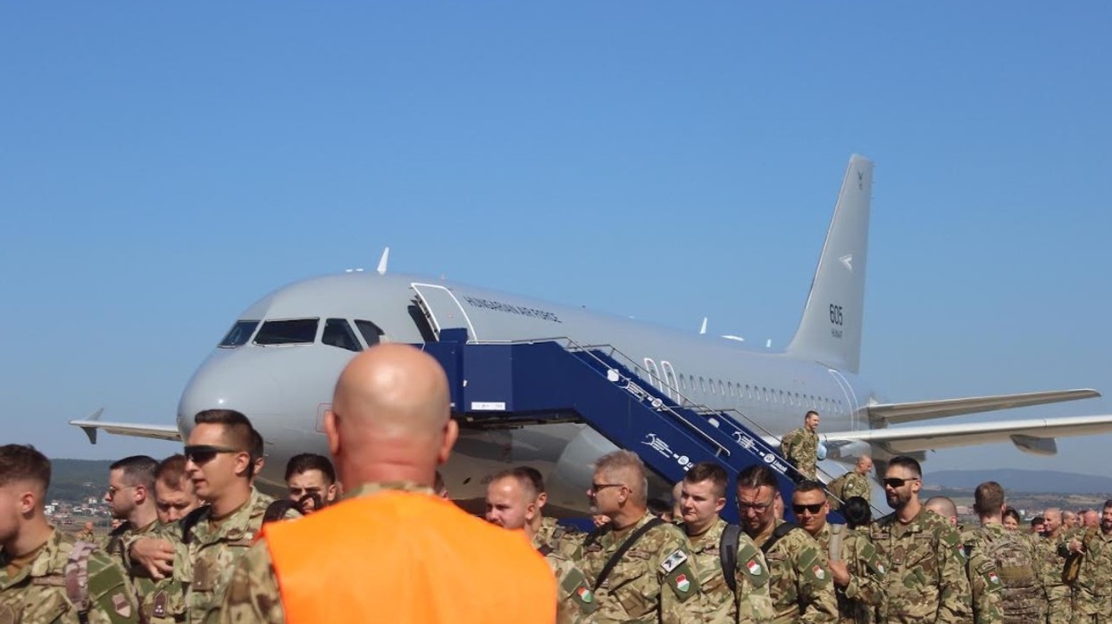 KFOR-i publikon pamje nga dislokimi i ushtarëve hungarezë për kontrollin e trazirave
