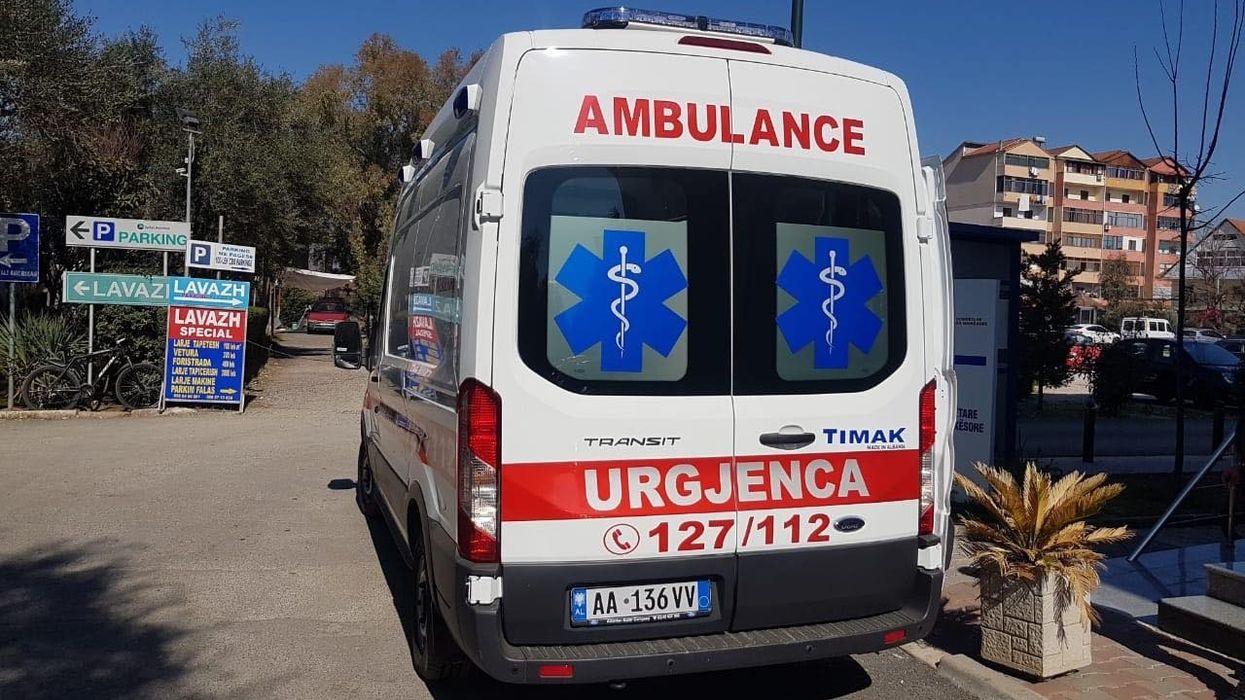 Gjendet e pajetë një kineze në një taksi në Durrës