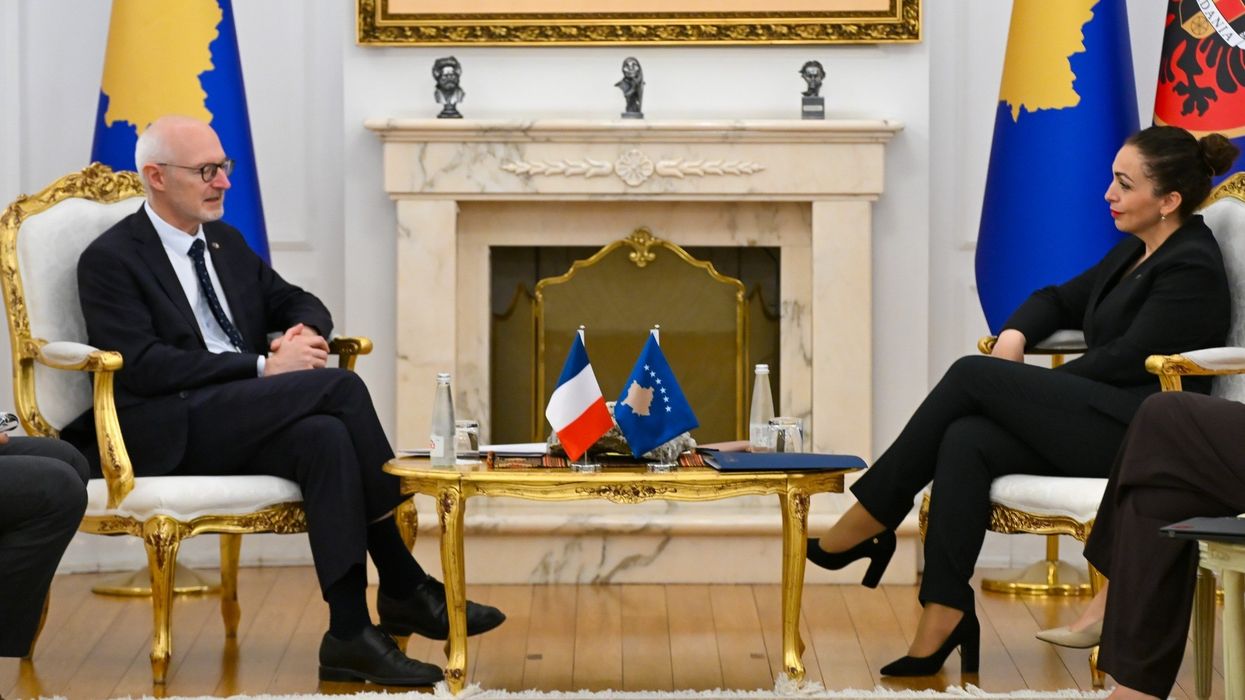 Osmani pret ambasadorin francez: Funksionalizimi i plotë i institucioneve është prioritet