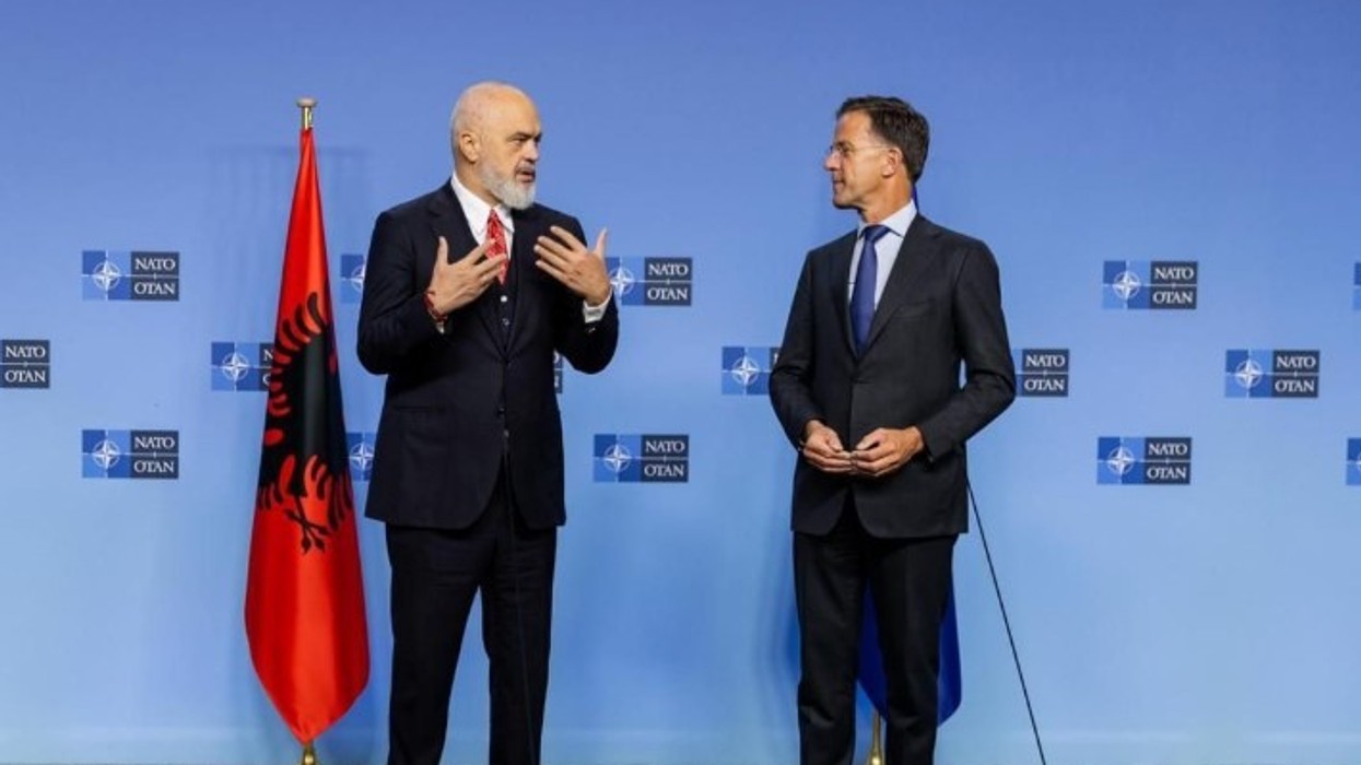 “Duam të bëjmë më shumë”, Rama takon shefin e NATO-s: Po rilindim industrinë ushtarake, prioritet baza në Porto Romano