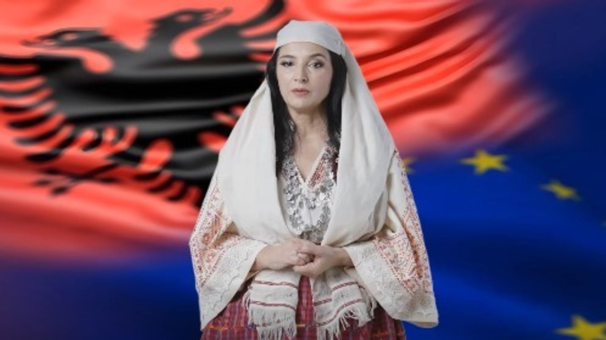 Rama prezanton Diellën përmes një videoje, tani edhe me llogari në rrjete sociale