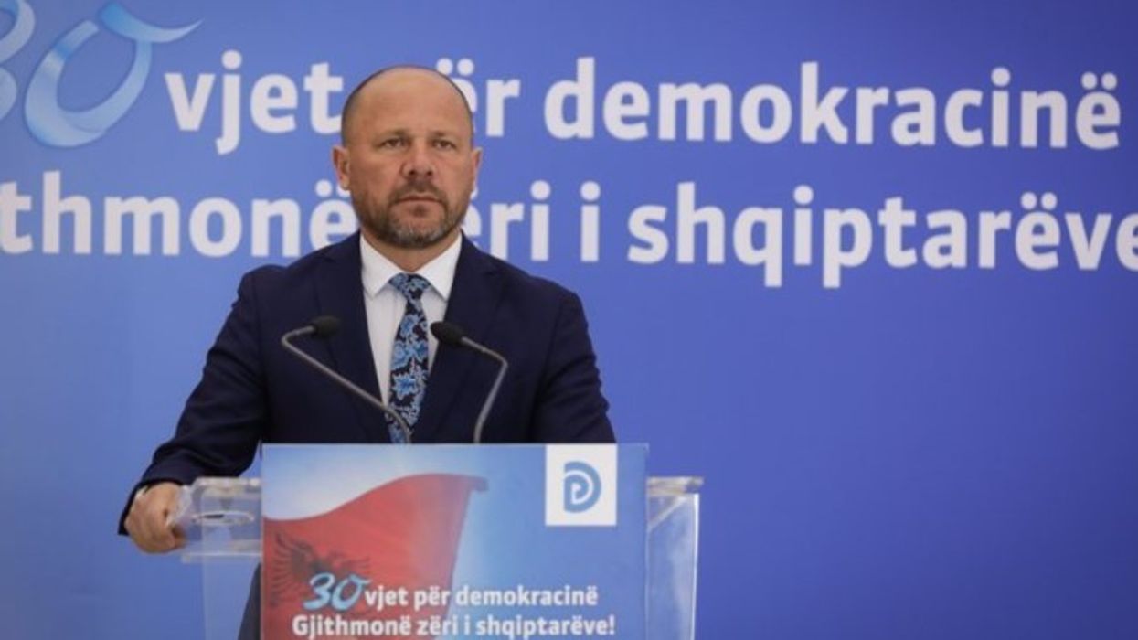 Shpërthim eksplozivi në Kamzë, dyshohet në shtëpinë e deputetit Xhelal Mziut