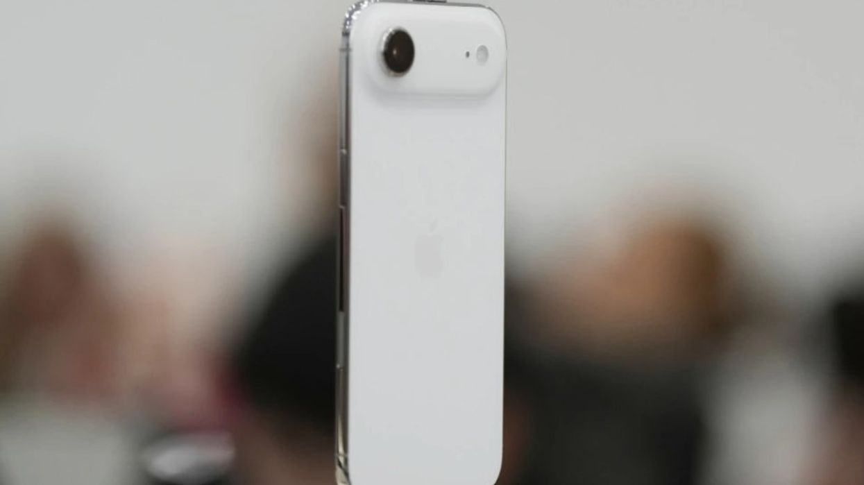 Testi i qëndrueshmërisë së iPhone Air: I përkulur, i gërvishtur - i mbijetoi gjithçkaje