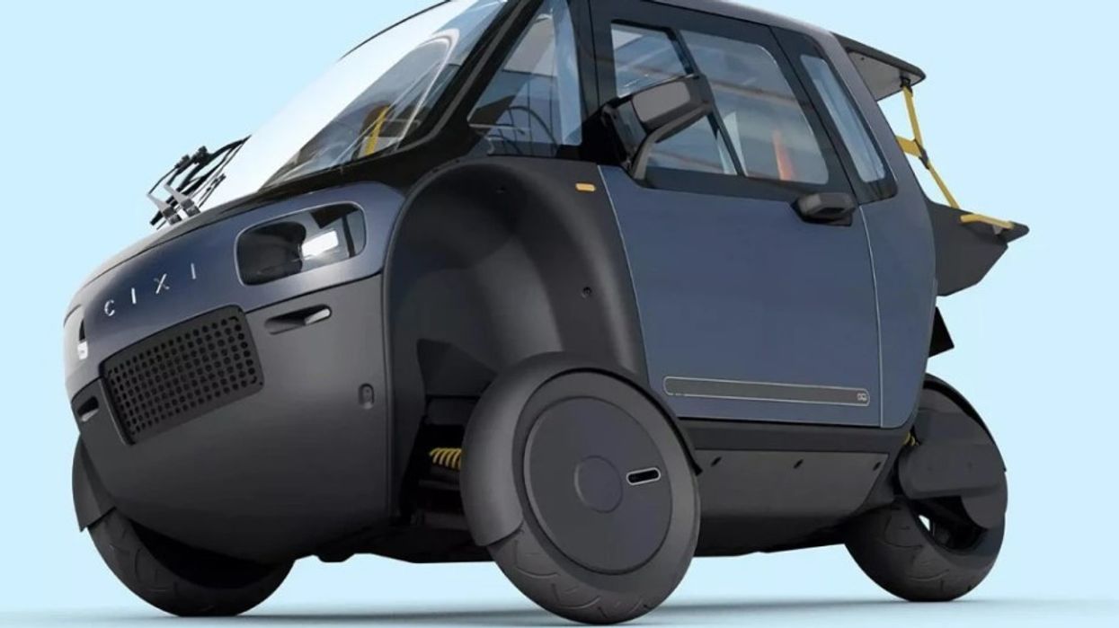 Dita Botërore pa Makina, triçikleta që kombinon pedalet dhe energjinë elektrike - arrin shpejtësinë maksimale prej 120 km/orë!