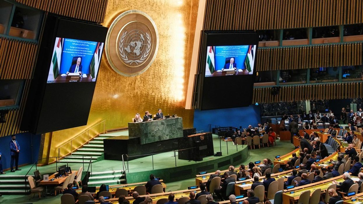 Presidenti palestinez këmbëngul se 'Hamasi nuk do të ketë rol në qeverisje' dhe bën thirrje për dorëzimin e armëve