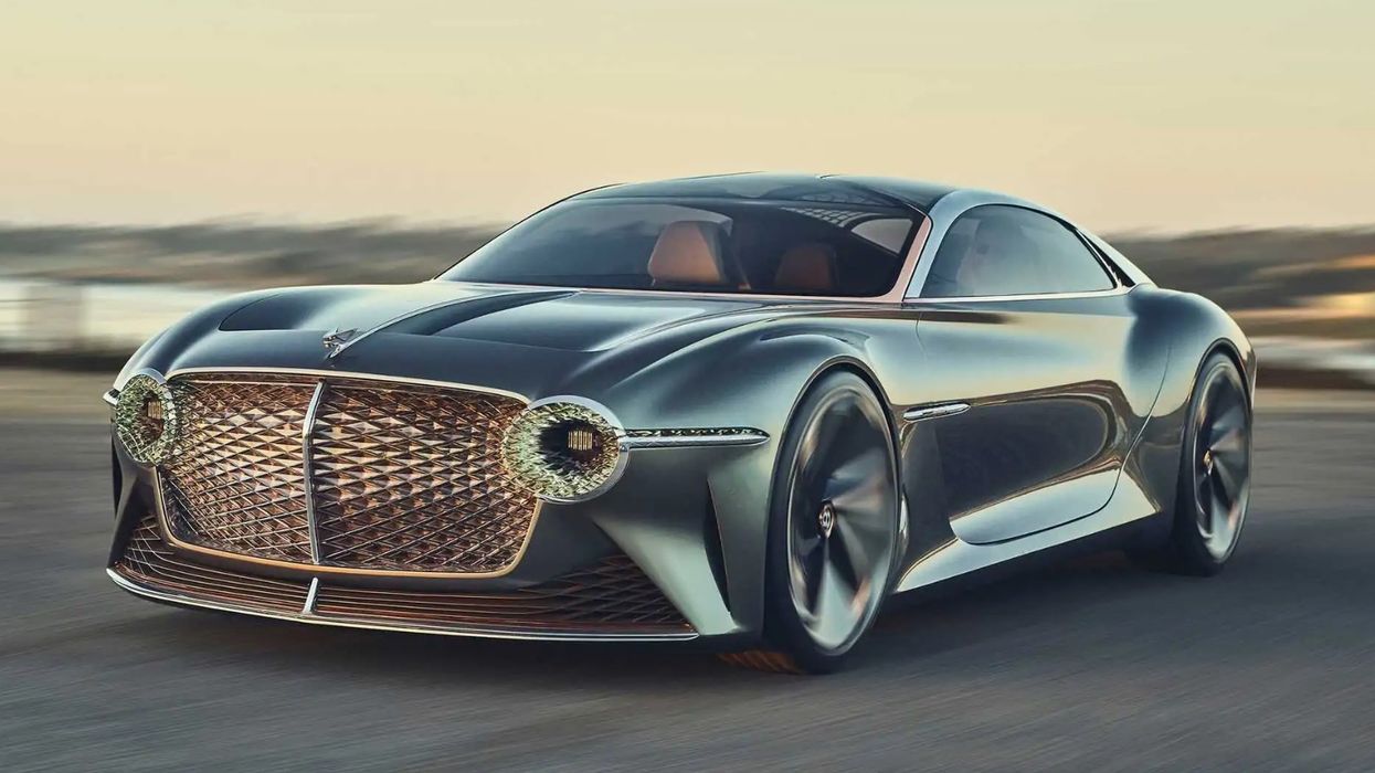 Bentley heq dorë nga plani për t'u bërë markë plotësisht elektrike