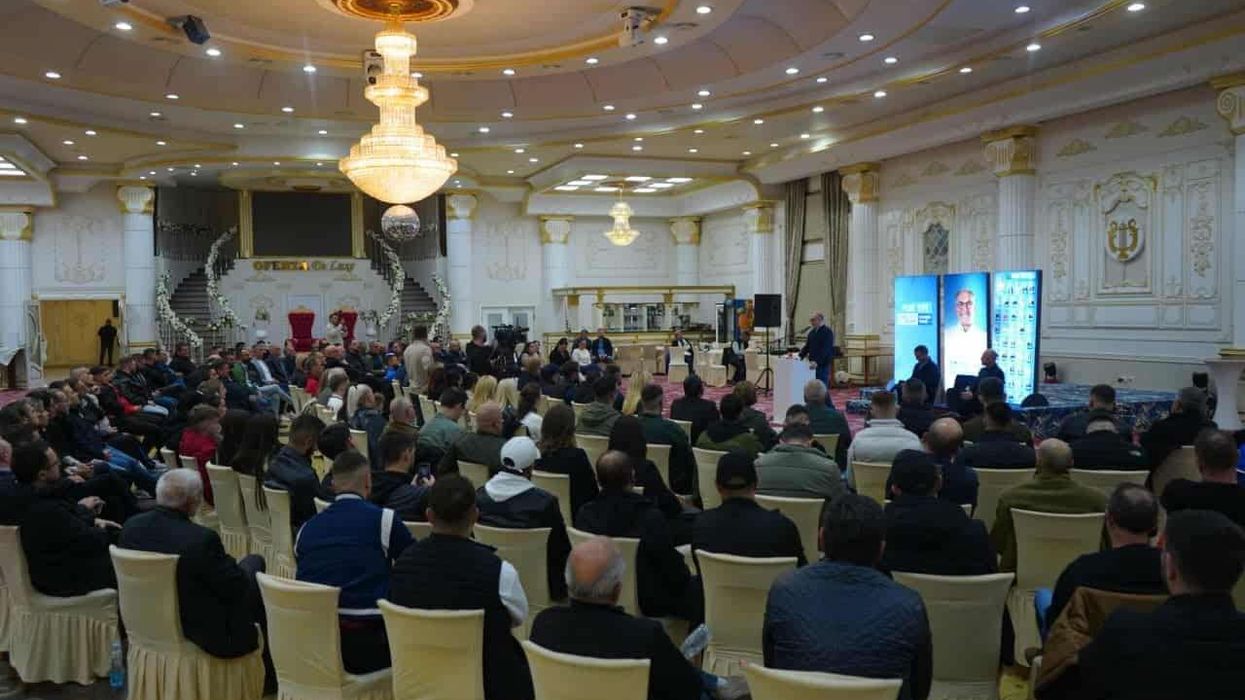 Shaqir Totaj merr mbështetjen e sportistëve dhe shoqatave kulturore e artistike të Prizrenit