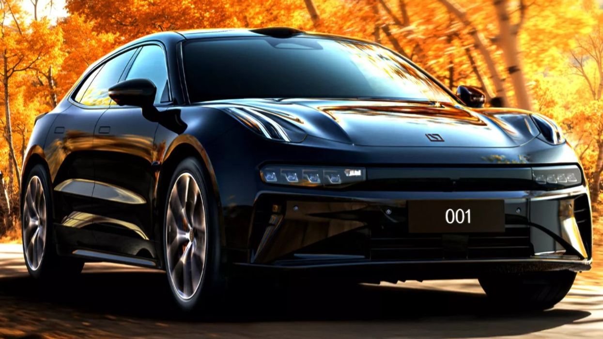 Kjo pretendohet të jetë "makina elektrike që karikohet më së shpejti në botë"