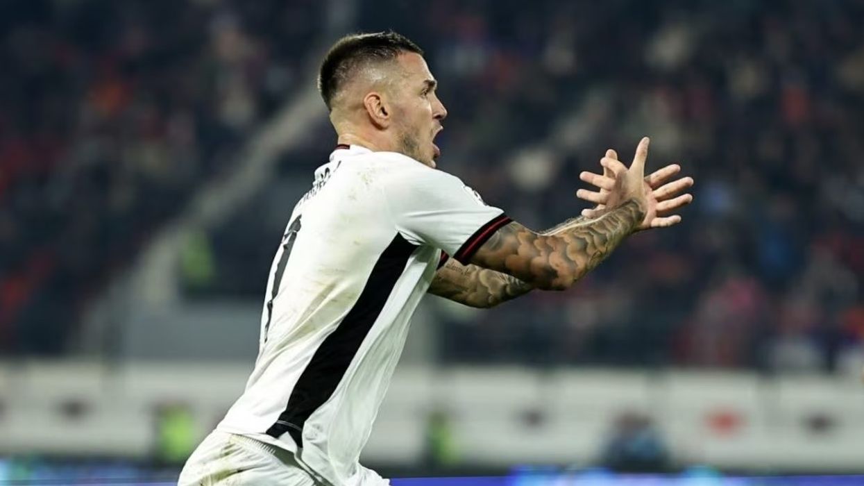 Rey Manaj nuk u ndëshkua sepse bëri shqiponjën, Armand Duka zbulon prapaskenat për kartonin e verdhë