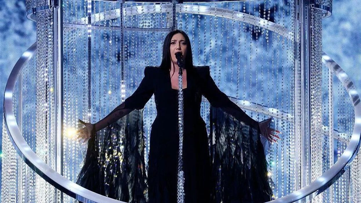 Organizatorët e Eurovisionit shtyjnë votimin për përfshirjen e Izraelit në konkursin e vitit të ardhshëm