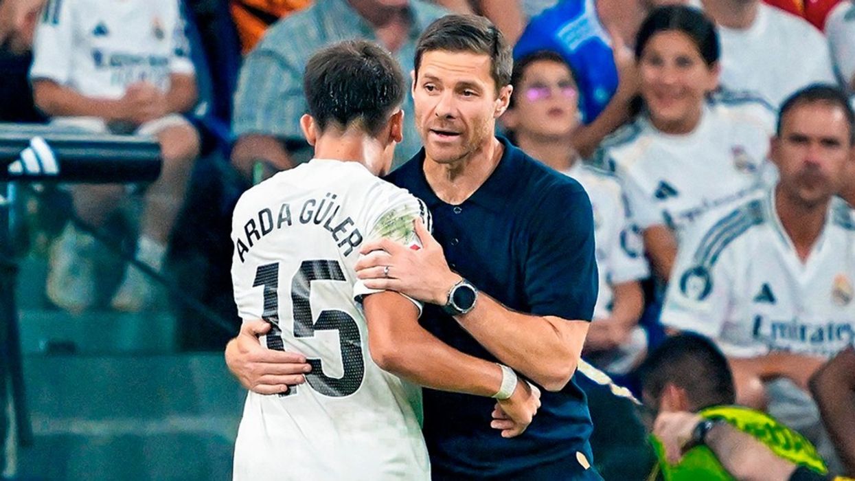 Xabi Alonso e çon në qiell Arda Guler – krahason turkun me dy legjenda të Real Madridit