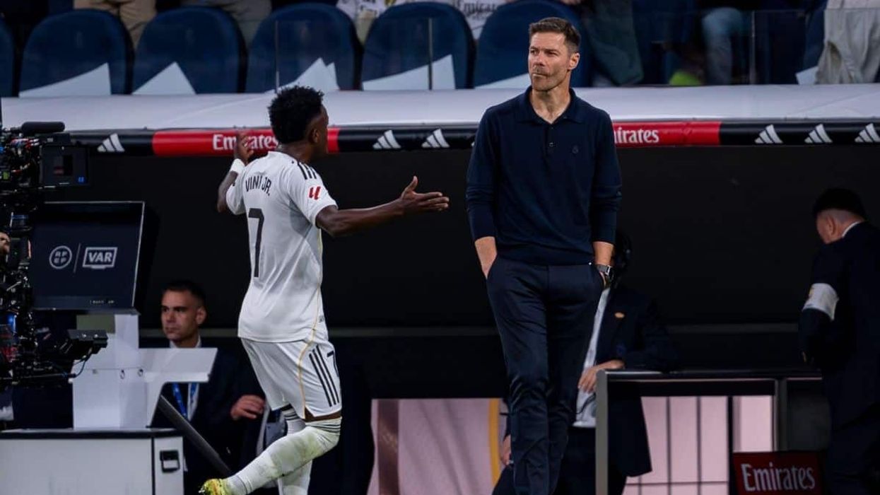 Zbulohen fjalët që Vini Jr i tha në bankë pas zëvendësimit - Real Madridi nuk po ndërhynë
