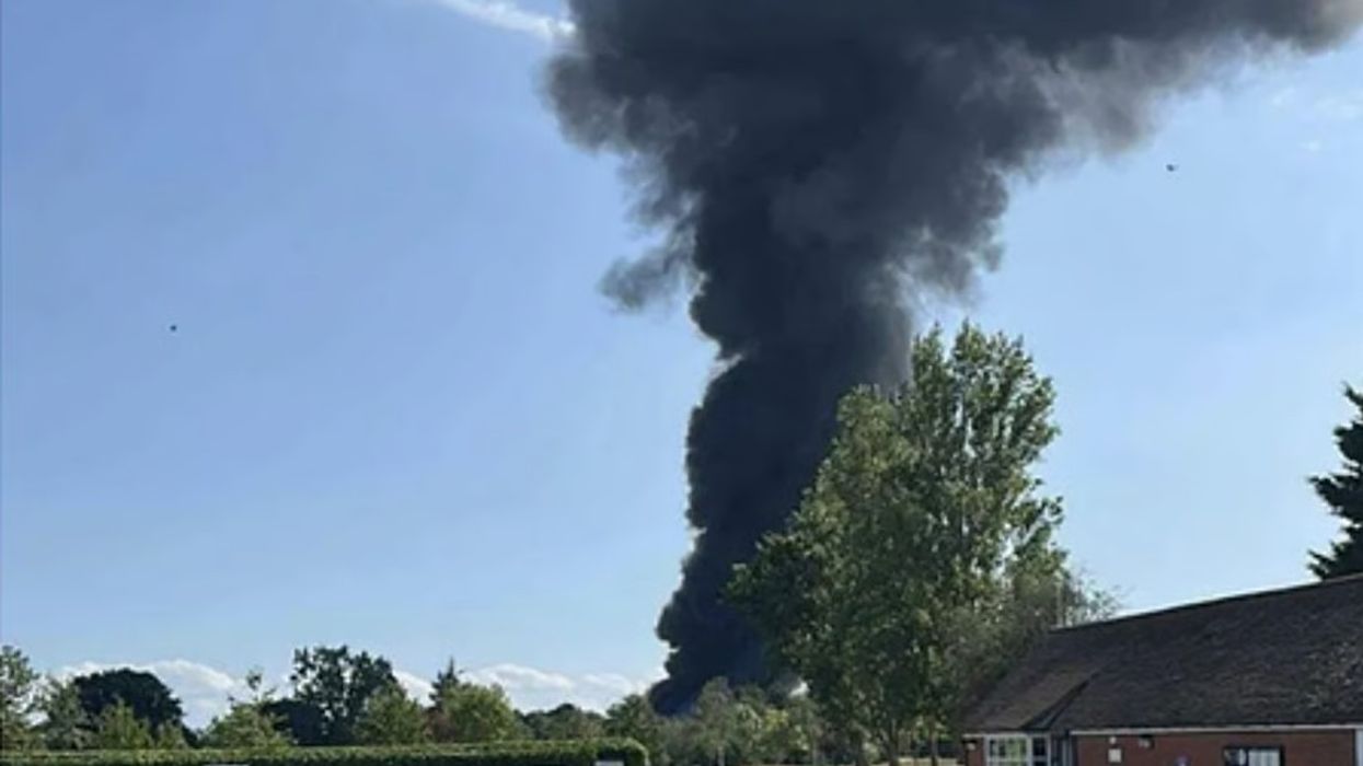 Një aeroplan i vogël rrëzohet në rajonin bregdetar të Kenias, Kwale, me 12 persona që dyshohet se kanë vdekur