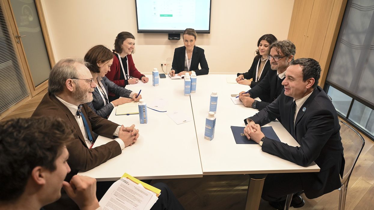 Kurti në takimin me presidentin e Dhomës së Përfaqësuesve belge, De Roover përmend rritjen ekonomike e investimet e huaja direkte