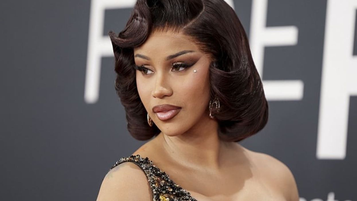 Cardi B zbulon se nuk i ka larë flokët prej tre muajsh: Ndoshta kam buburreca dhe mushkonja