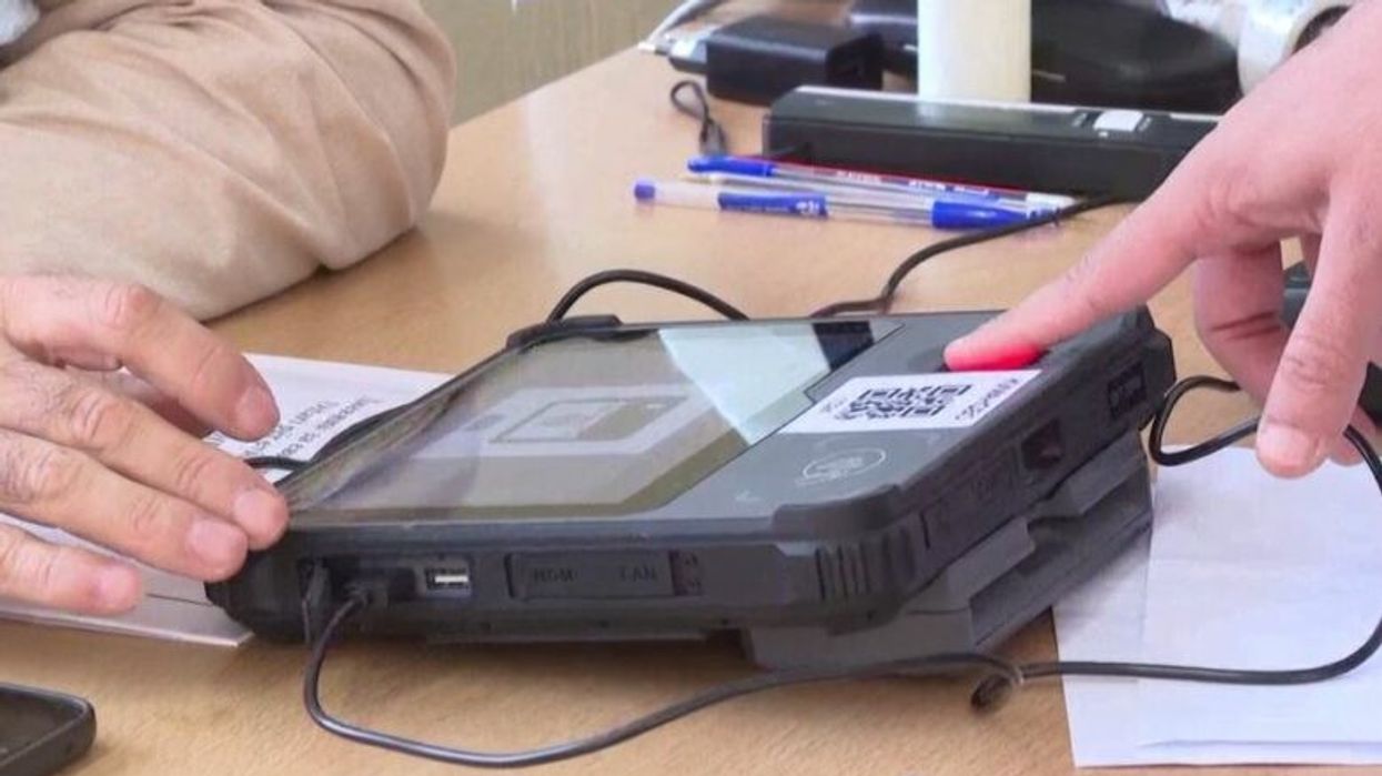 Nëntë qytetarë në Strugë nuk kanë figuruar në listën e votuesve, ankohen në KSHZ