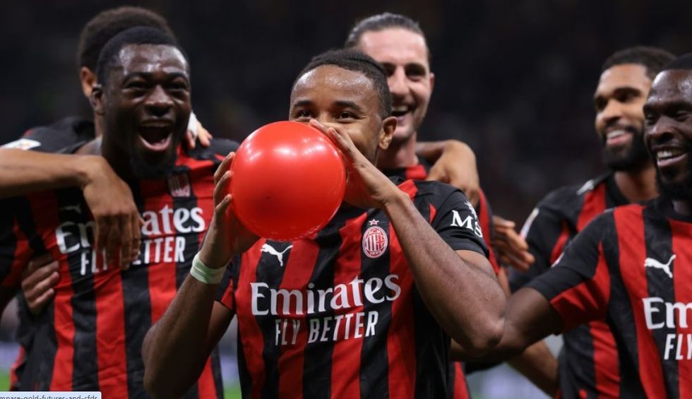 AC Milan ndryshon formulën sulmuese, Tare tregon pse Leao e Nkunku do të funksionojnë bashkë