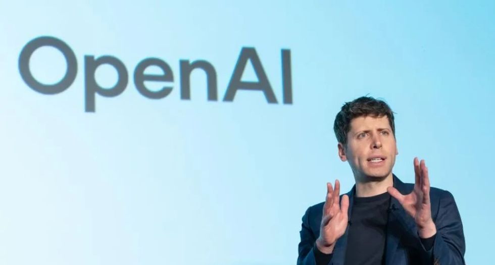 Pronari i ChatGPT, OpenAI, nënshkruan një marrëveshje prej 38 miliardë dollarësh për cloud computing me Amazon