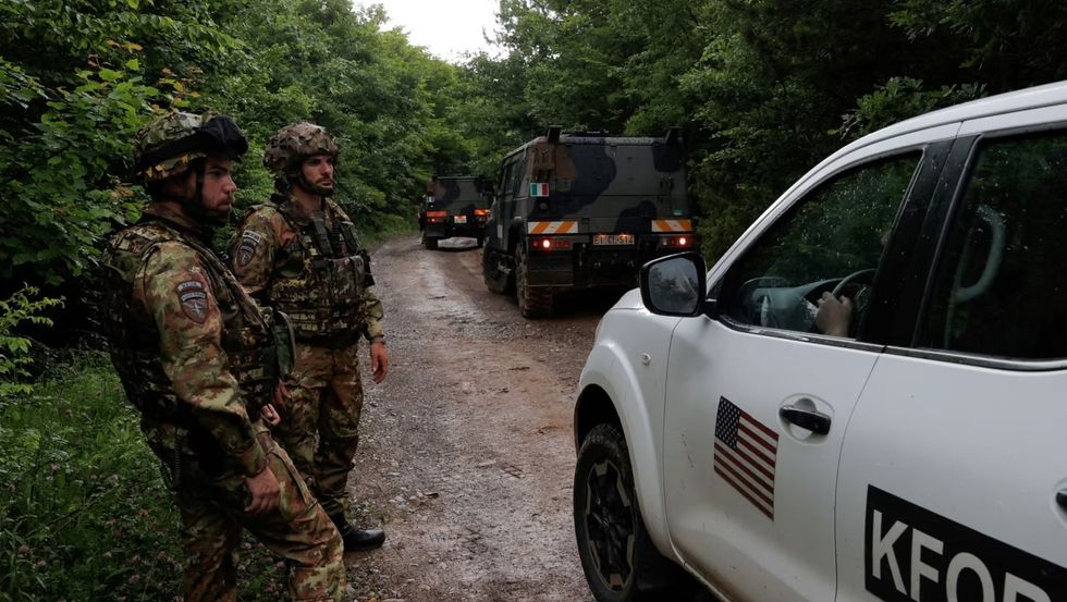 KFOR-i deklarohet pas rrëmbimit të shtetasit të Kosovës në kufi nga xhandarmëria serbe